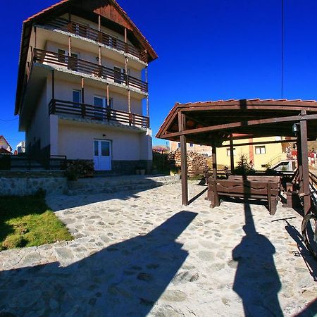 Casa Teodora Hotel Rânca Eksteriør billede