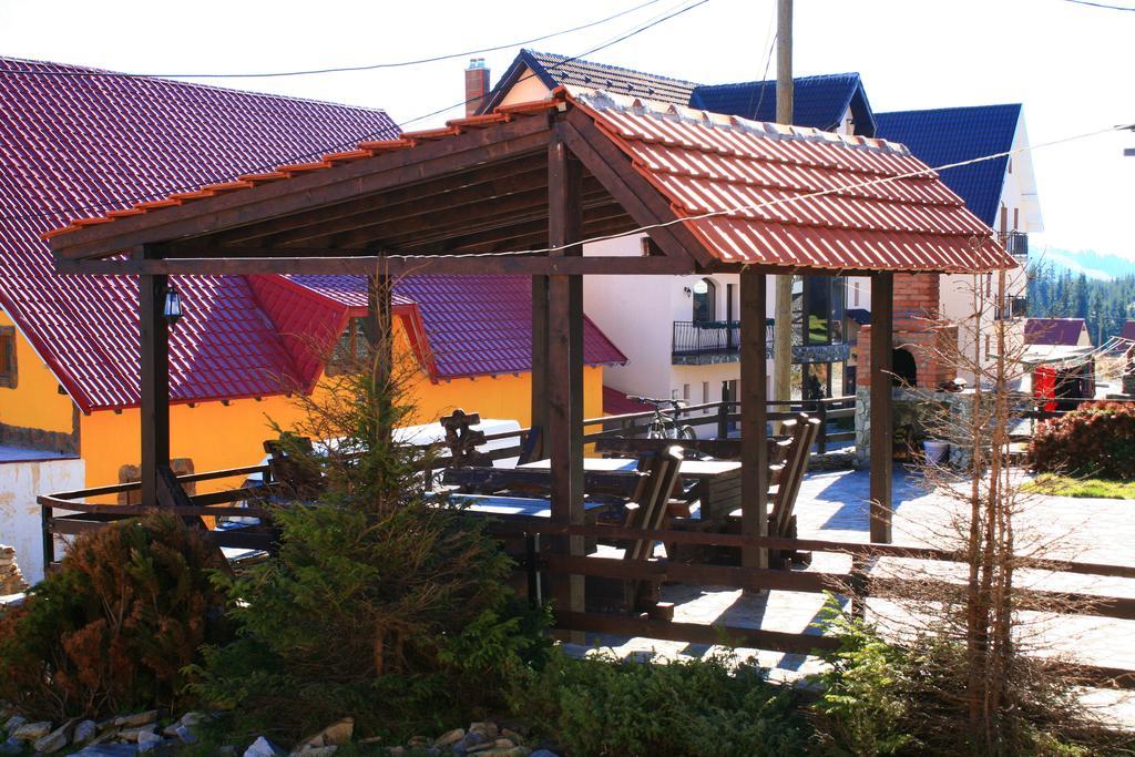 Casa Teodora Hotel Rânca Eksteriør billede