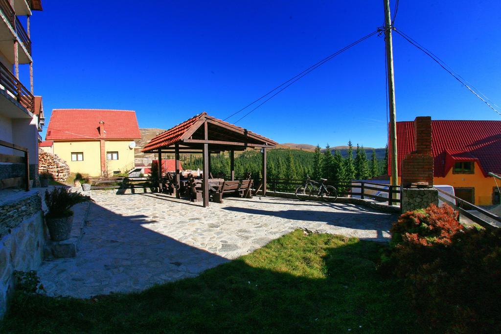 Casa Teodora Hotel Rânca Eksteriør billede